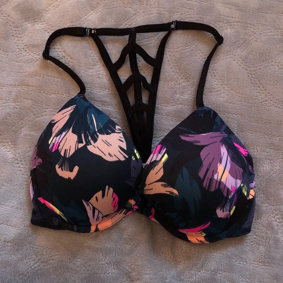 PINK Victoria's Secret Other - PINK Push Up Bra